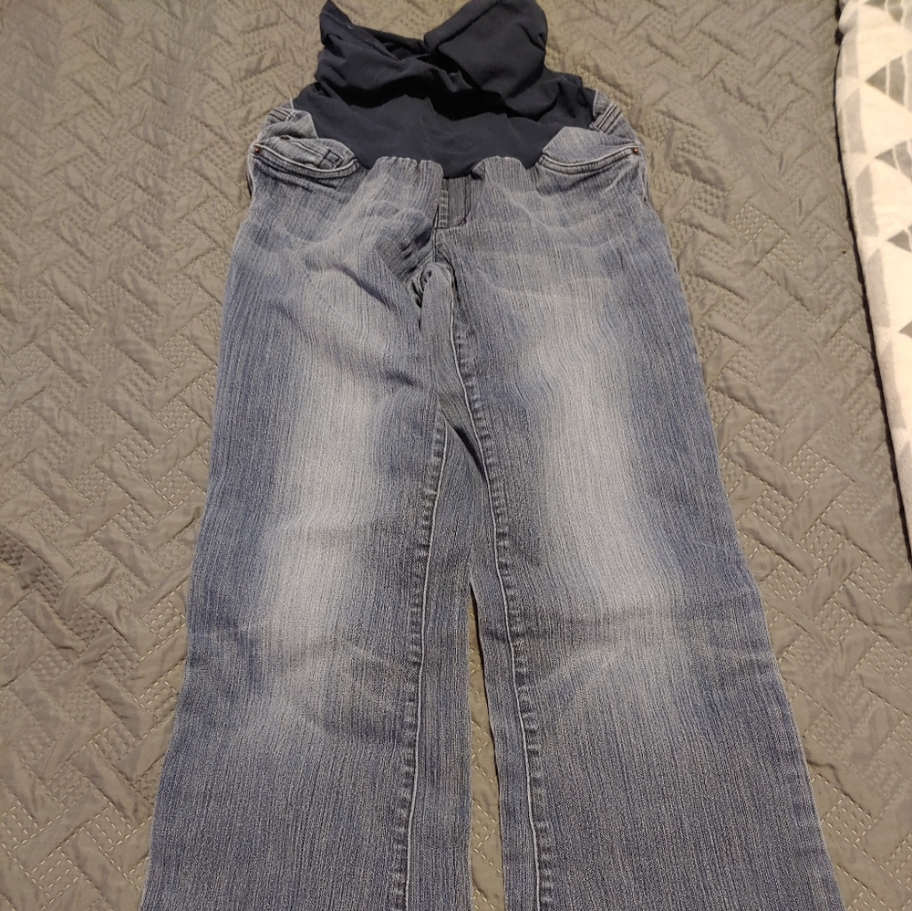 Maternity jeans